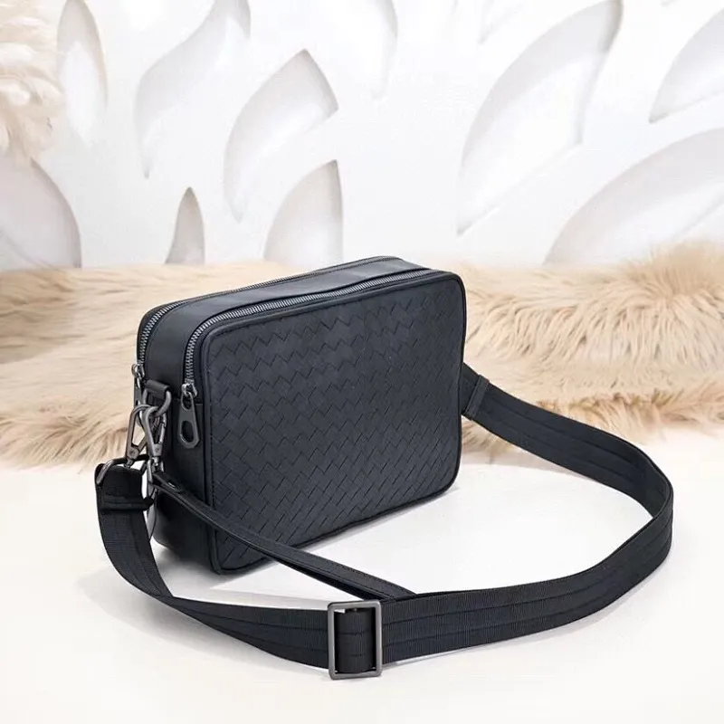 All categories 💚 Top version men’s bags 💚 BV 2024 new BV crossbody bag